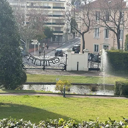 Situe Dans La Gallia Historique Apartamento