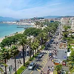 Situé Dans La Résidence Gallia Historique Appartement Cannes