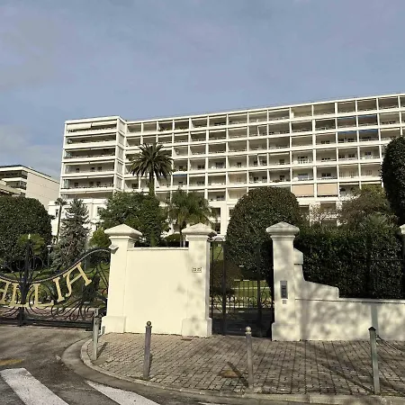 Situé Dans La Résidence Gallia Historique * Cannes